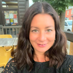 Picture of Tracy Beverley