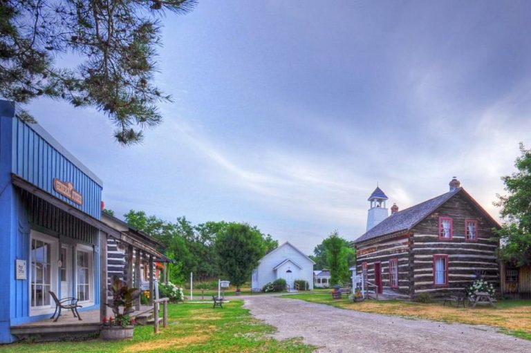 Main street of Settlers Village in Bobcaygeon