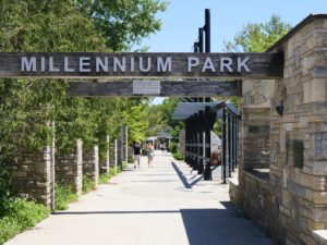 King St entrance to Millenium Park, Peterborough