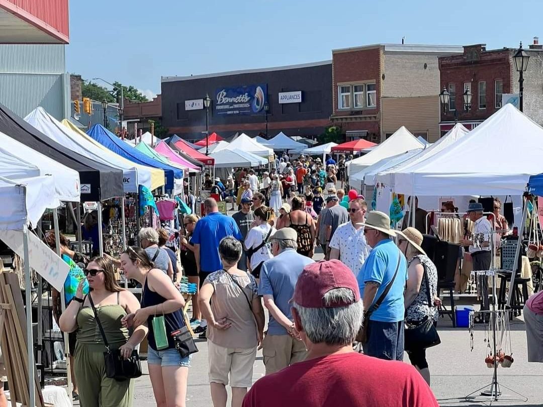 A crowded outdoor festival